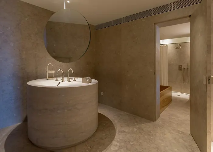 Lioz شقة فندقية 4*